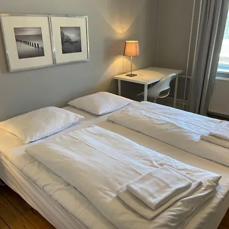Apartment Bright 2-bedroom In Elegant Osterbro *